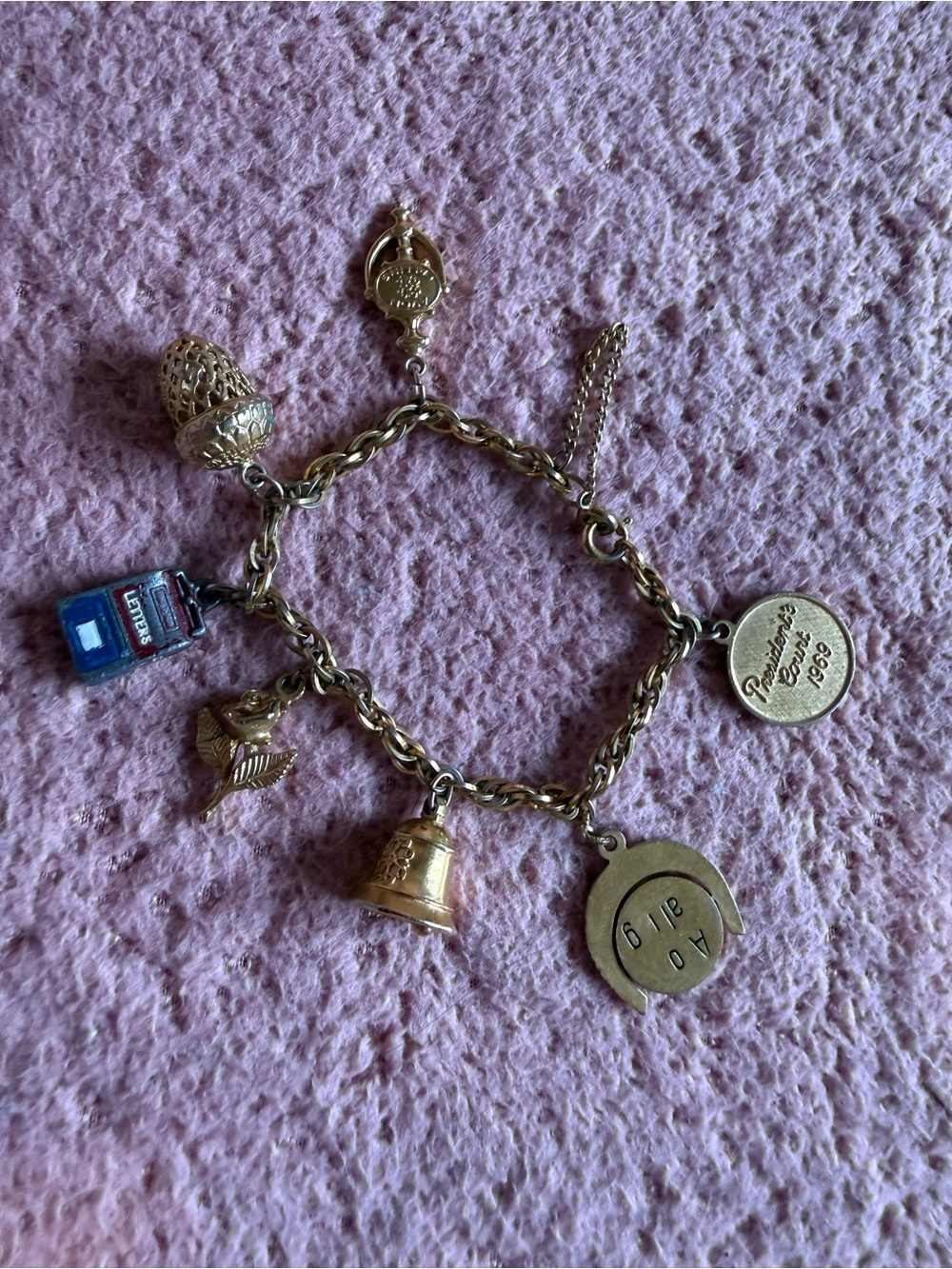Vintage Avon President’s Court 1969 Bracelet with Gold-Tone Charms